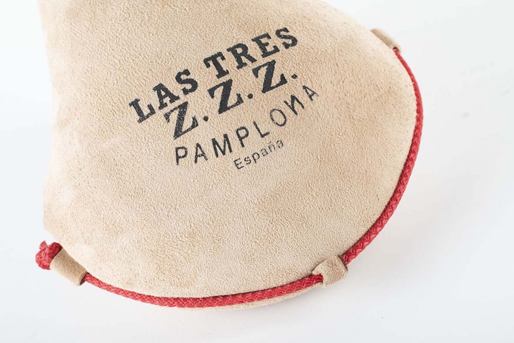 bota de vino las tres zzz